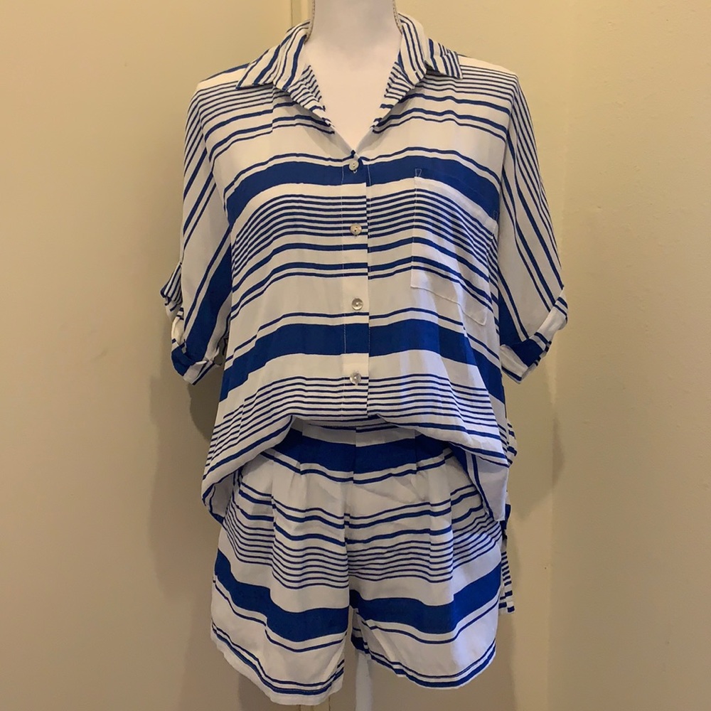 NWOT Ava Sky button up shirt and matching shorts